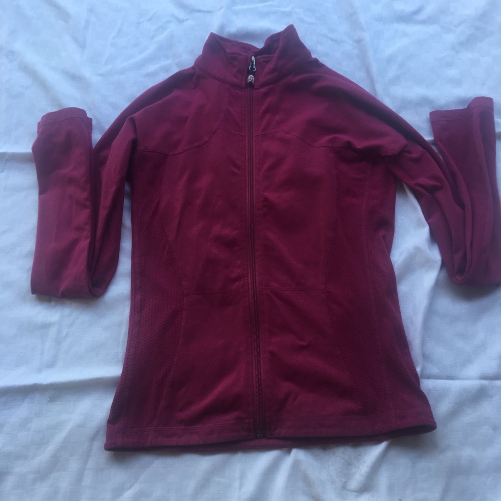 Lululemon jacket with back pockets